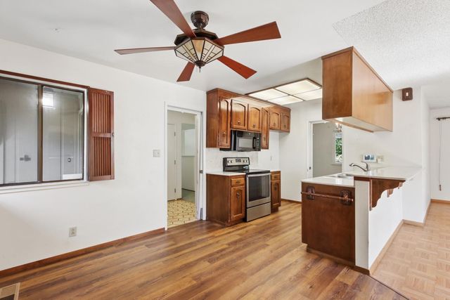 8321 Willowdale Way, Fair Oaks, CA 95628