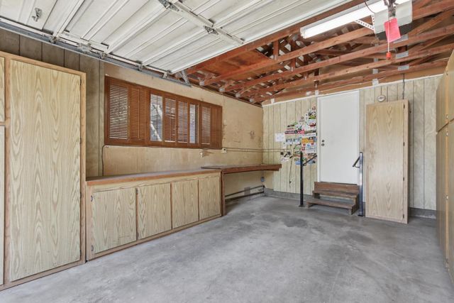 8321 Willowdale Way, Fair Oaks, CA 95628