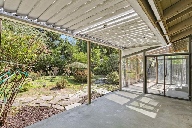 8321 Willowdale Way, Fair Oaks, CA 95628