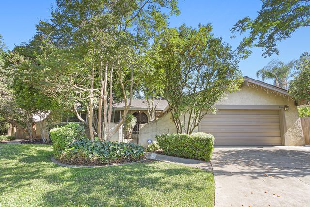 8321 Willowdale Way, Fair Oaks, CA 95628