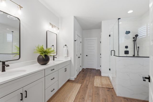 240 Valley Bend Dr, Nashville, TN 37214