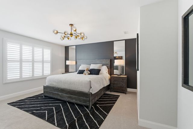 240 Valley Bend Dr, Nashville, TN 37214