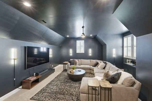 240 Valley Bend Dr, Nashville, TN 37214