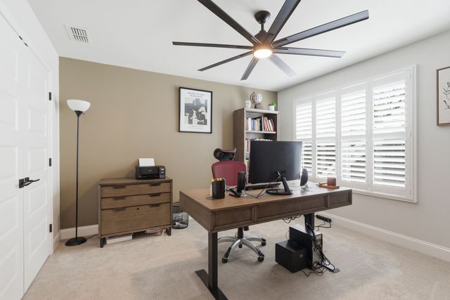 240 Valley Bend Dr, Nashville, TN 37214