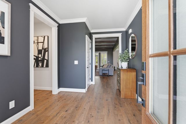 240 Valley Bend Dr, Nashville, TN 37214