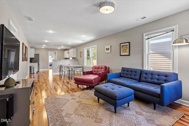 545 E Lenoir Street, Raleigh, NC 27601