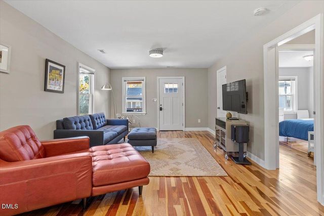 545 E Lenoir Street, Raleigh, NC 27601