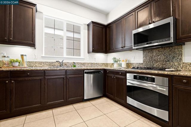 2896 Norton Dr, Concord, CA 94519