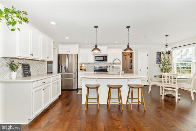 6806 HAWES CT, Frederick, MD 21702