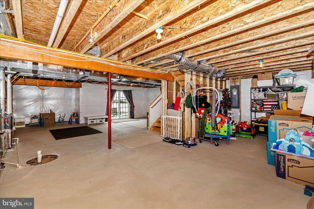 6806 HAWES CT, Frederick, MD 21702