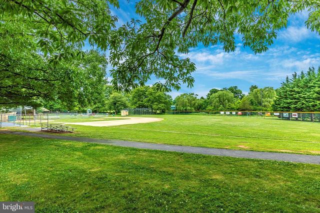 6806 HAWES CT, Frederick, MD 21702