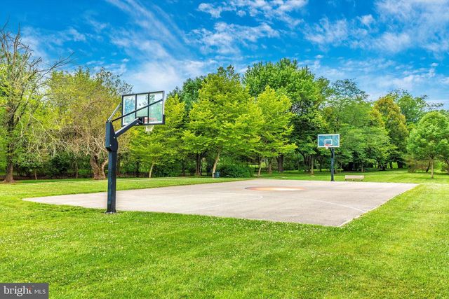 6806 HAWES CT, Frederick, MD 21702