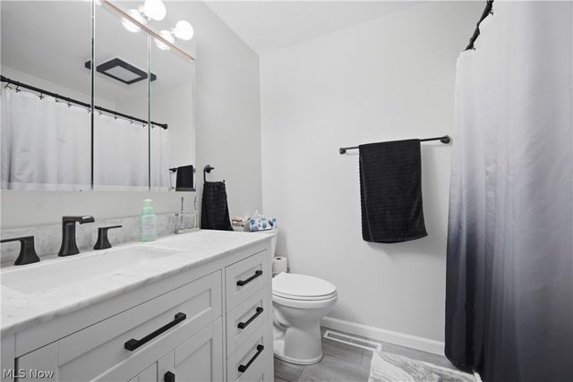 4573 Aurora Street NW, Canton, OH 44708