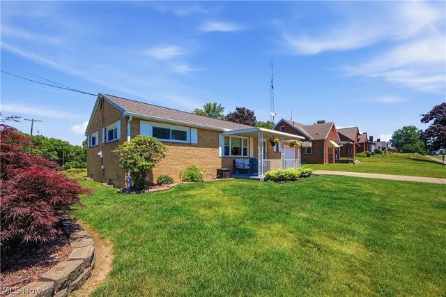 4573 Aurora Street NW, Canton, OH 44708
