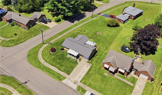 4573 Aurora Street NW, Canton, OH 44708
