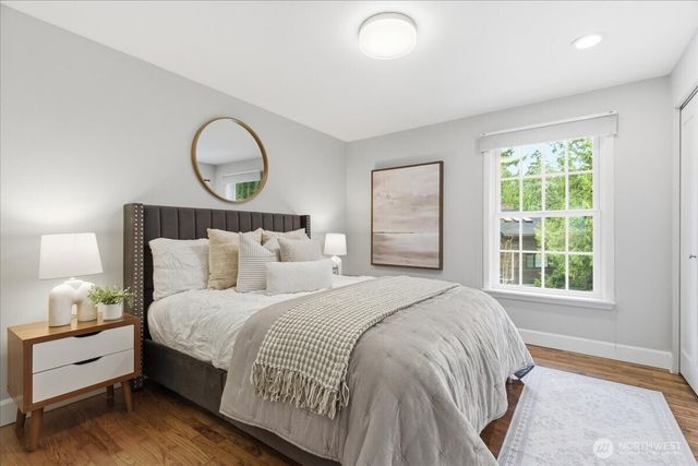 6101 85th Place SE, Mercer Island, WA 98040