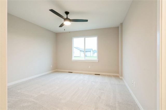 6177 Glenwood Drive, Marion, IA 52302