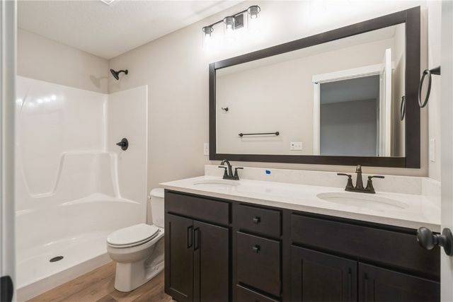 6177 Glenwood Drive, Marion, IA 52302