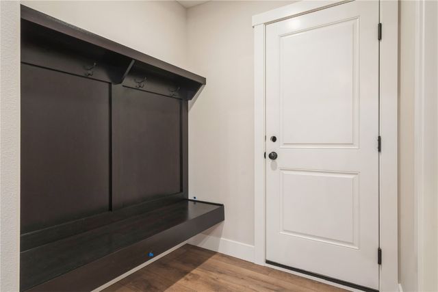 6177 Glenwood Drive, Marion, IA 52302