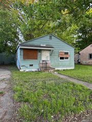 1722 Polly Street, Flint, MI 48505