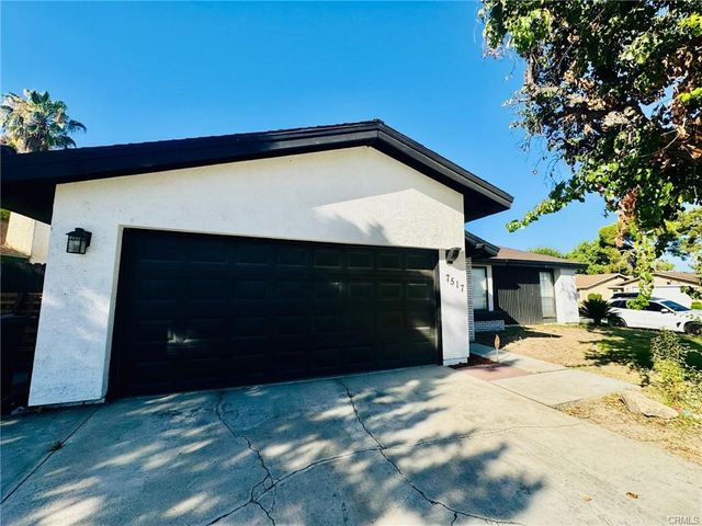 7517 Hachita Court, Bakersfield, CA 93309