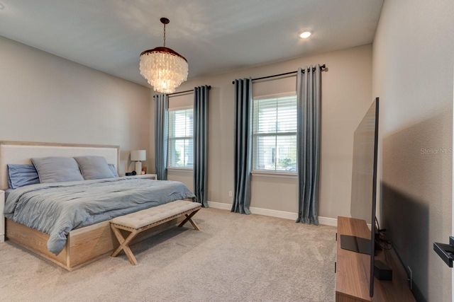 828 MIDDLETON STREET, Debary, FL 32713