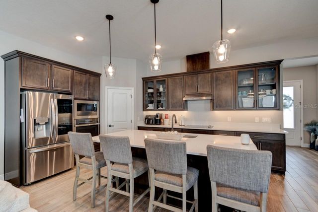 828 MIDDLETON STREET, Debary, FL 32713