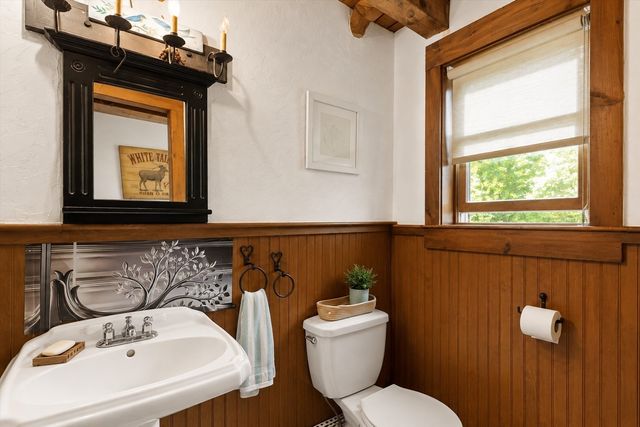 13 Skylark Ave, Plymouth, MA 02360