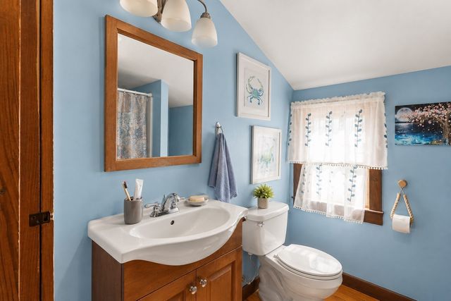 13 Skylark Ave, Plymouth, MA 02360