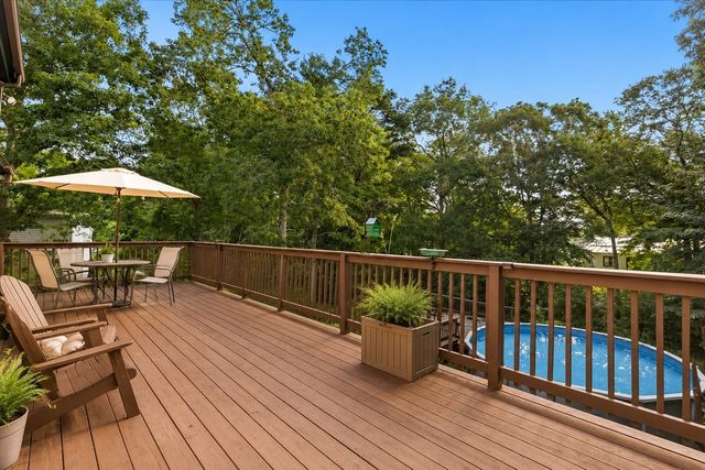 13 Skylark Ave, Plymouth, MA 02360