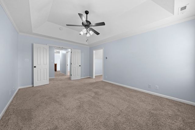 2916 Brewster Dr, Clarksville, TN 37042