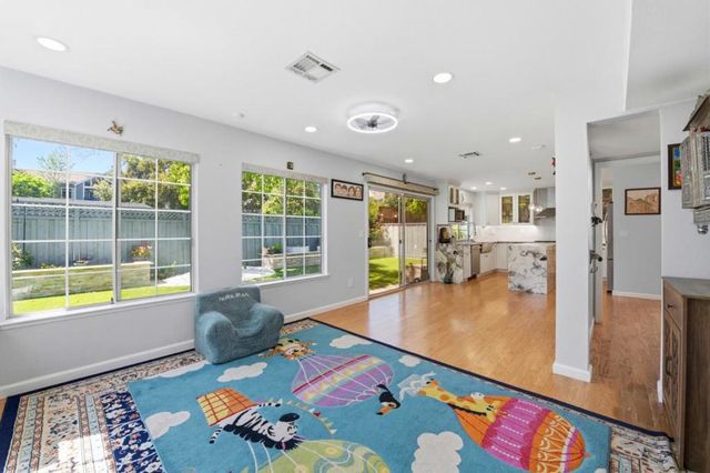38776 Litchfield Circle, Fremont, CA 94536