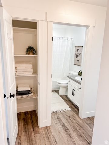 218 E 200 S, Aurora, UT 84620