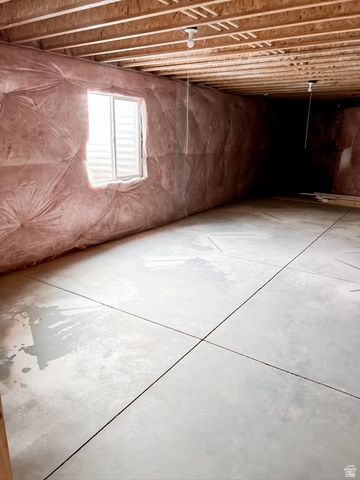 218 E 200 S, Aurora, UT 84620