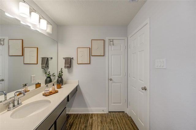 10314 Russell Pines Drive, Rosharon, TX 77583