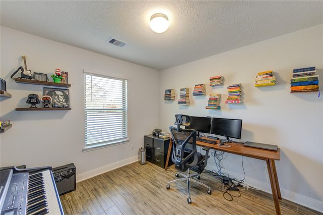 10314 Russell Pines Drive, Rosharon, TX 77583