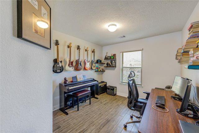 10314 Russell Pines Drive, Rosharon, TX 77583