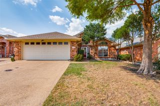 717 Dogwood Lane, Waxahachie, TX 75165