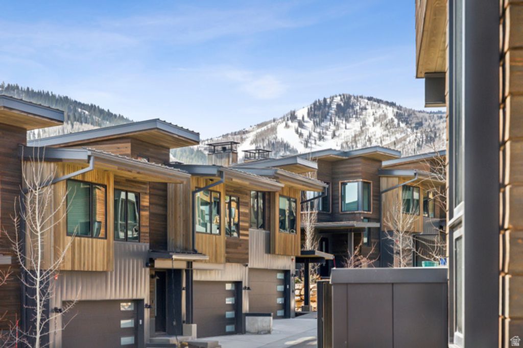 Image 12 of property listing at 3595 RIDGELINE DRIVE DR, Park City, UT 84098
