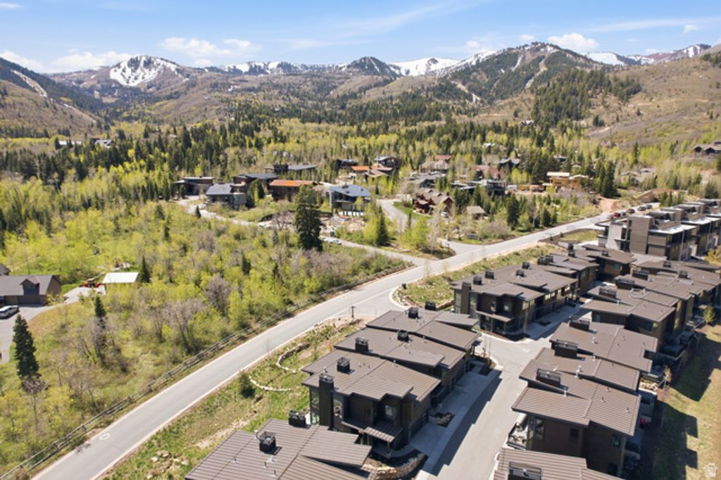 Image 33 of property listing at 3595 RIDGELINE DRIVE DR, Park City, UT 84098