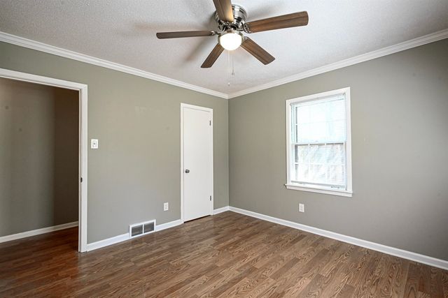 5585 MILFORD RD, Memphis, TN 38120