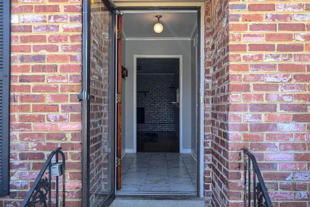 5585 MILFORD RD, Memphis, TN 38120