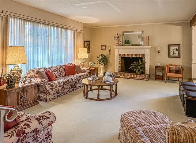 103 Oak Drive, Harrison, AR 72601