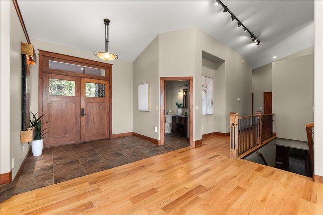 5006 N Indian Bluff Ln, Spokane, WA 99224