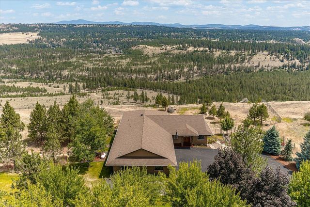 5006 N Indian Bluff Ln, Spokane, WA 99224