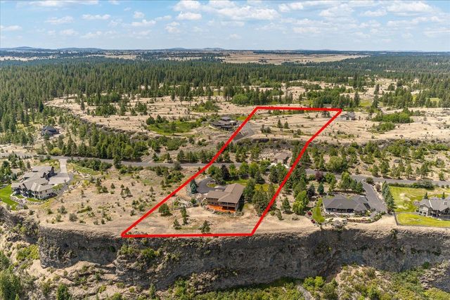 5006 N Indian Bluff Ln, Spokane, WA 99224
