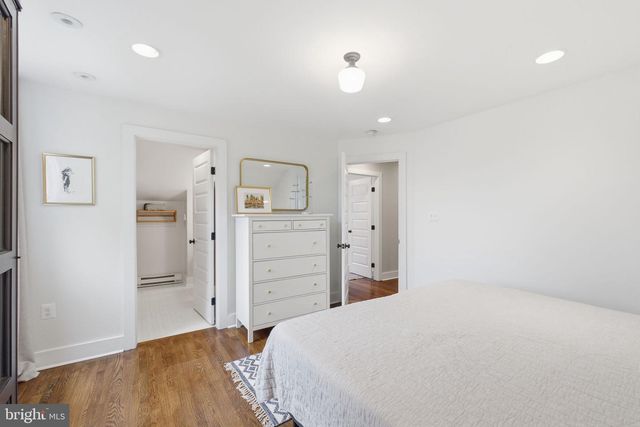 2211 R ST SE, Washington, DC 20020