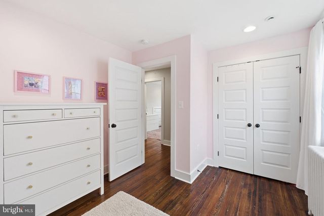 2211 R ST SE, Washington, DC 20020