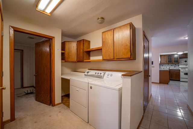 15361 S Bluff Road, South Beloit, IL 61080