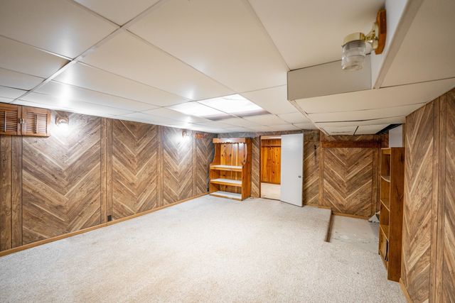 15361 S Bluff Road, South Beloit, IL 61080